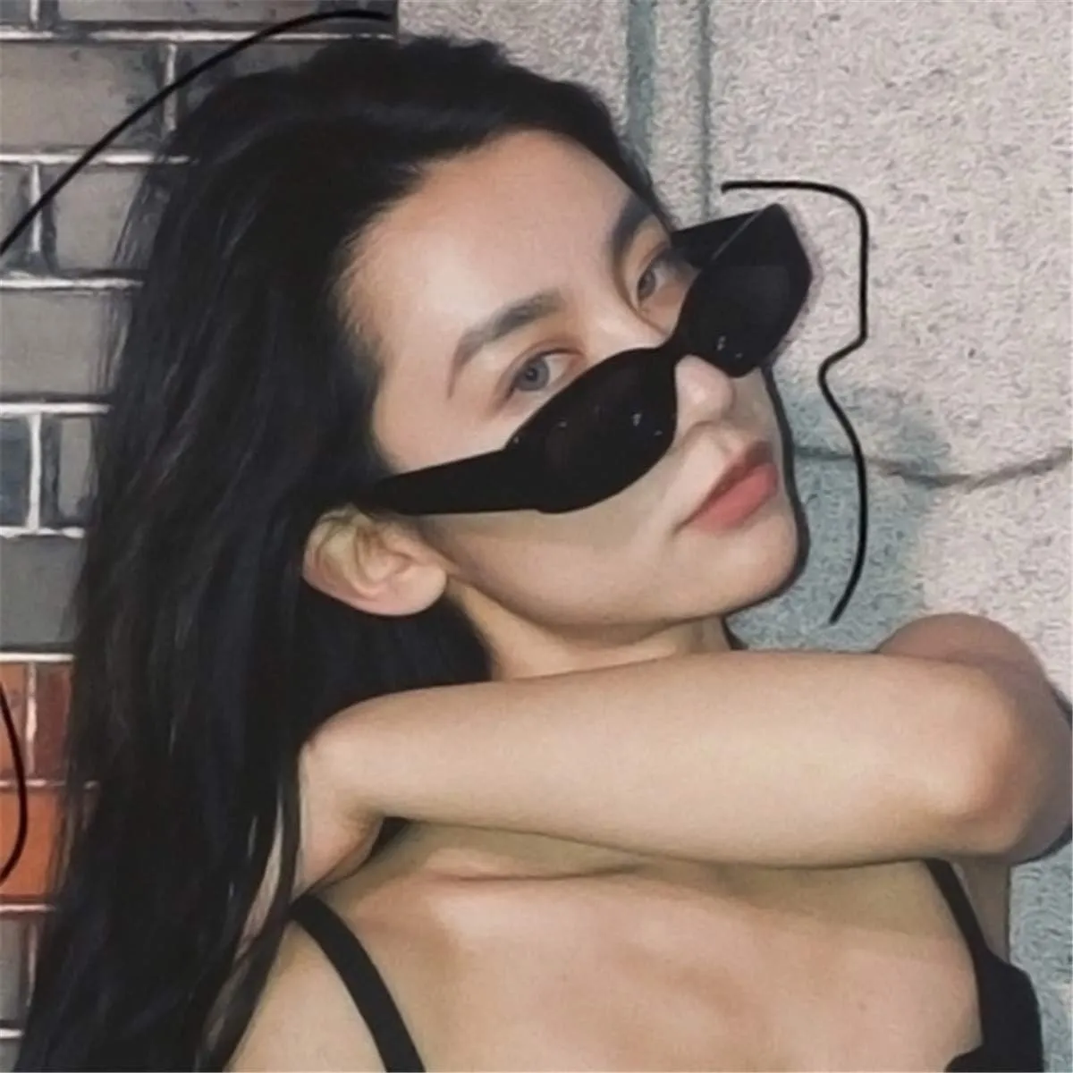 IKANOO Retro Rectangle Sunglasses for Women Men Small Square Frame Trendy Y2K 90’s Black Sunglasses
