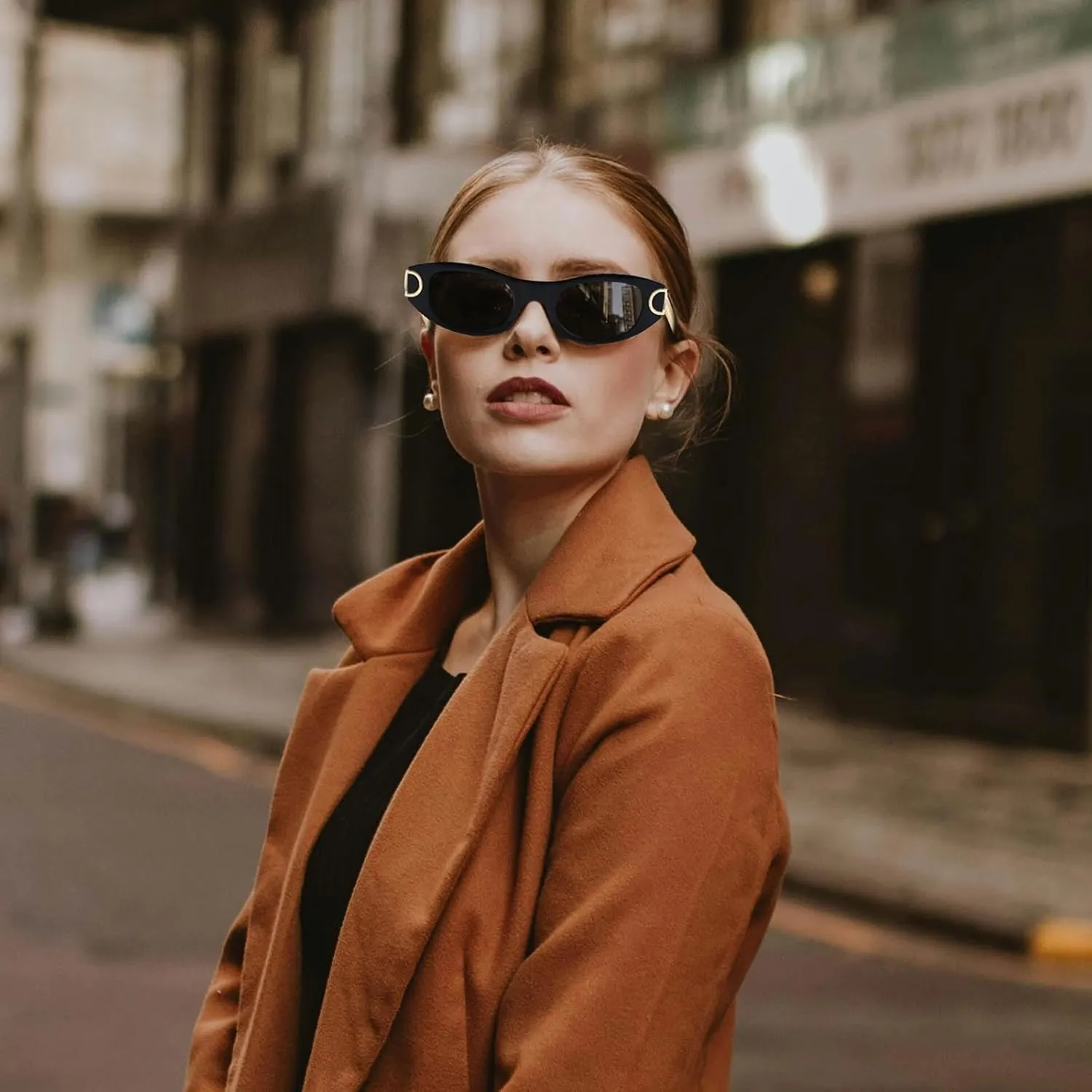 LJCZKA Retro Oval Sunglasses for Women 90s Small Cat Eye Sun Glasses Classic Luxury Metal Frame Vintage Cateye Shades