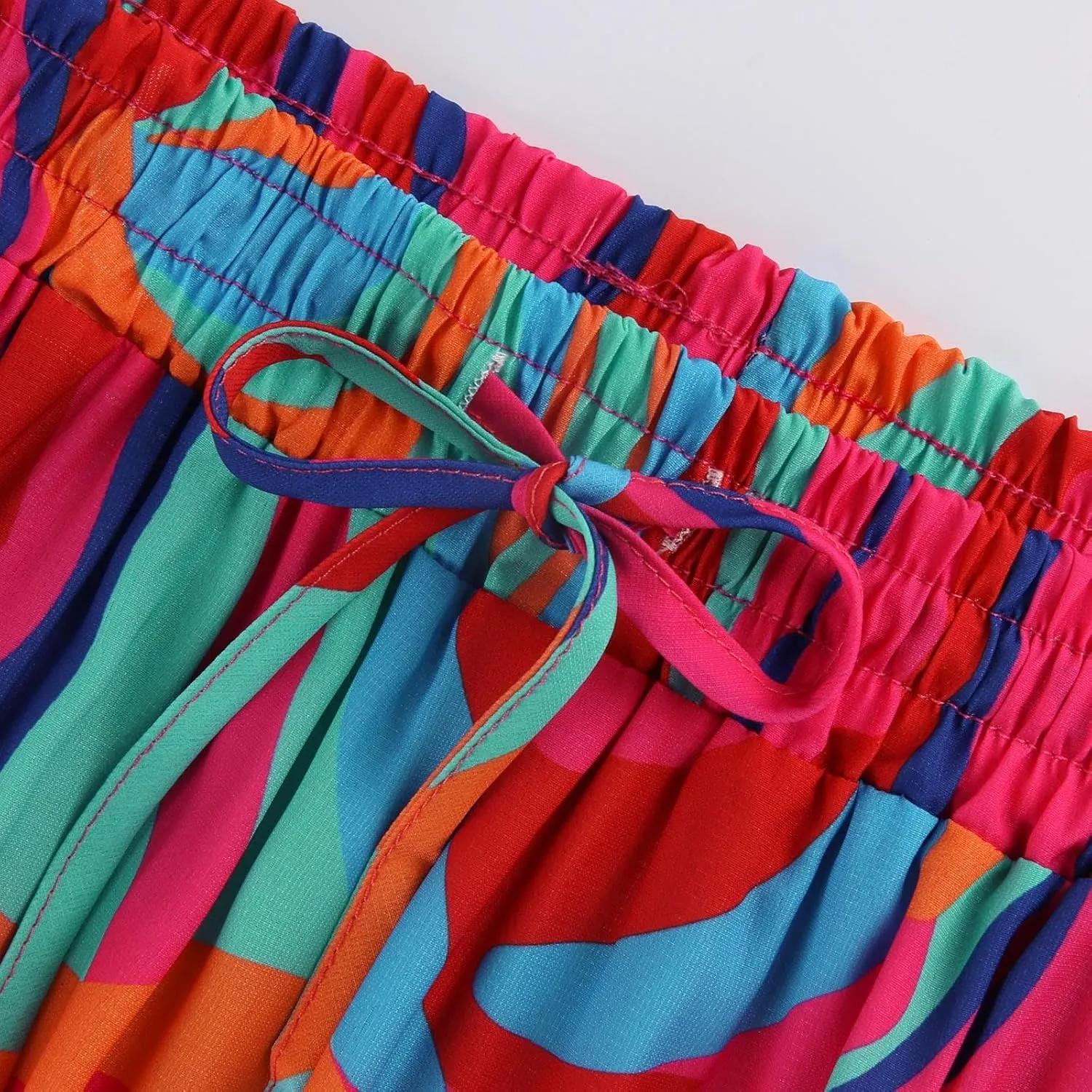 Maxi Pleated Skirts for Women Floral Print Boho Tiered Skirt Elastic High Waist A Line Flowy Long Skirts with Pocket