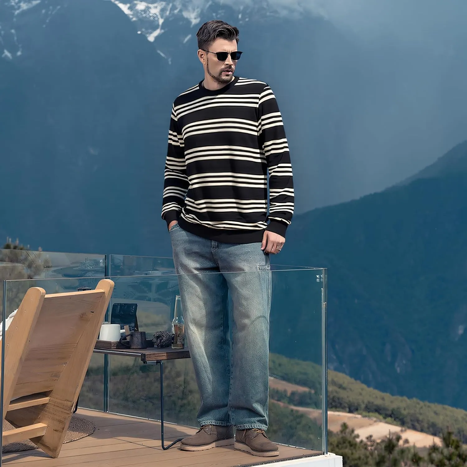 Men's Striped Long Sleeved T-Shirt, Casual Round Neck Long Sleeved Top, Regular-Fit Daily Striped T-Shirt Basic Style