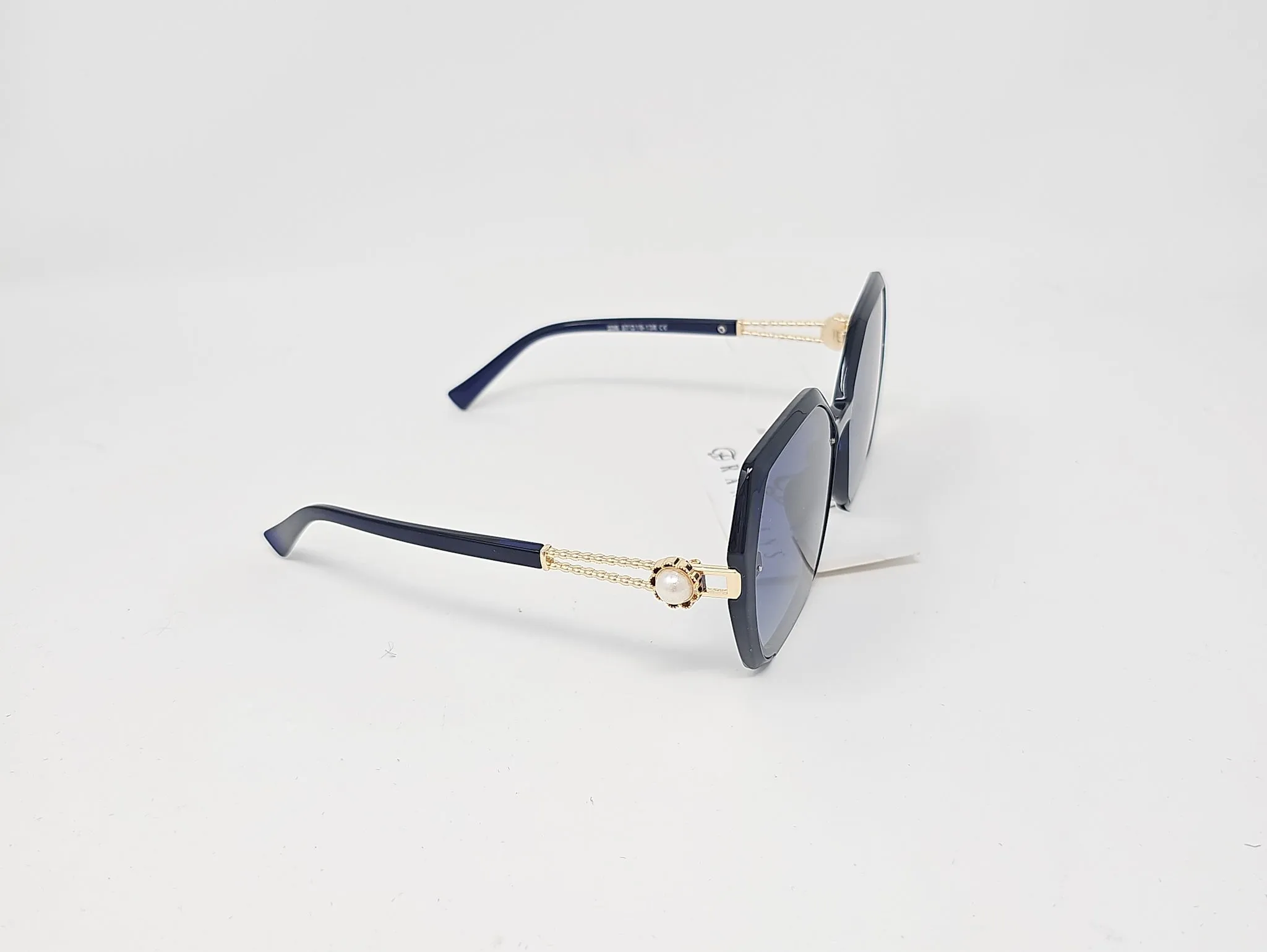 Navy Pearl Square Sunglasses