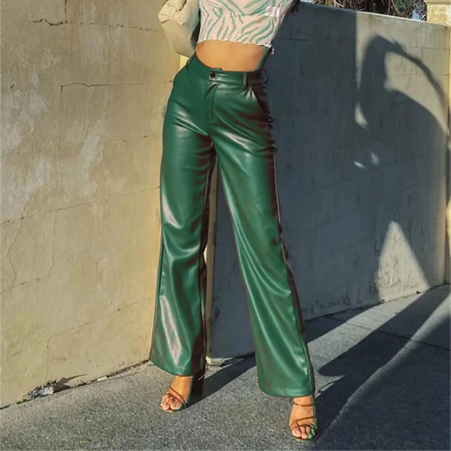Women's Faux Leather Pants High Waisted Straight Leg PU Trousers Soft Relaxed Fit Leather Pants with Pockets